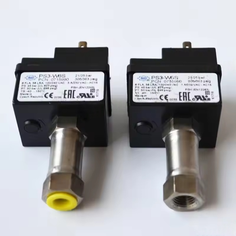 Atlas Copco Air Compressor Pressing Switch PS3 W6S 1624962200